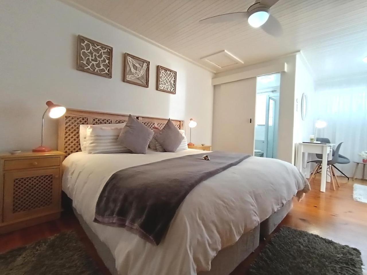 On The Bay Bed & Breakfast Port Elizabeth Exterior foto