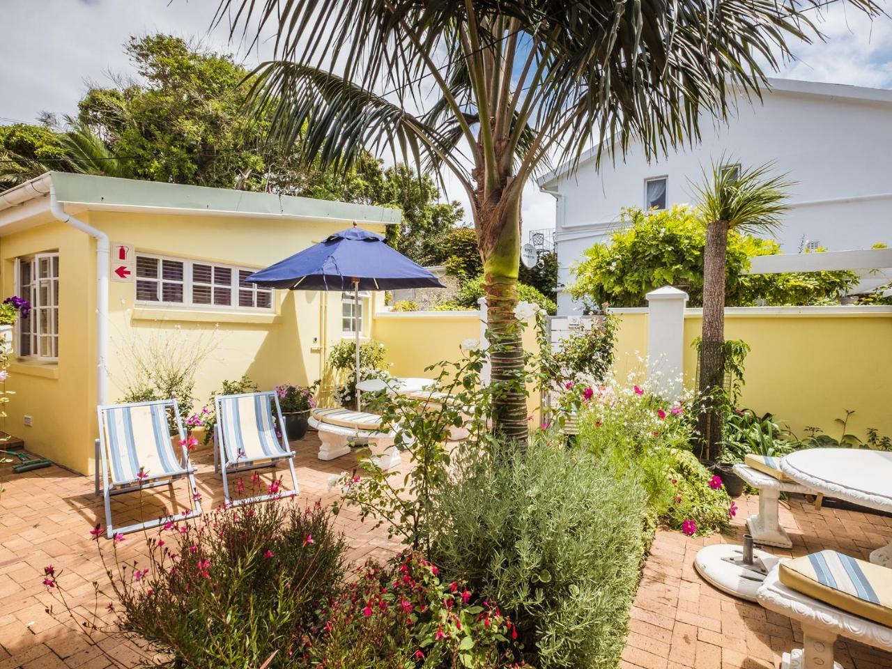 On The Bay Bed & Breakfast Port Elizabeth Exterior foto